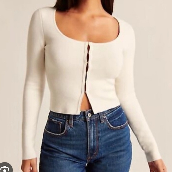 Abercrombie & Fitch Sweaters - Abercrombie and fitch Hook and Eye Cardigan